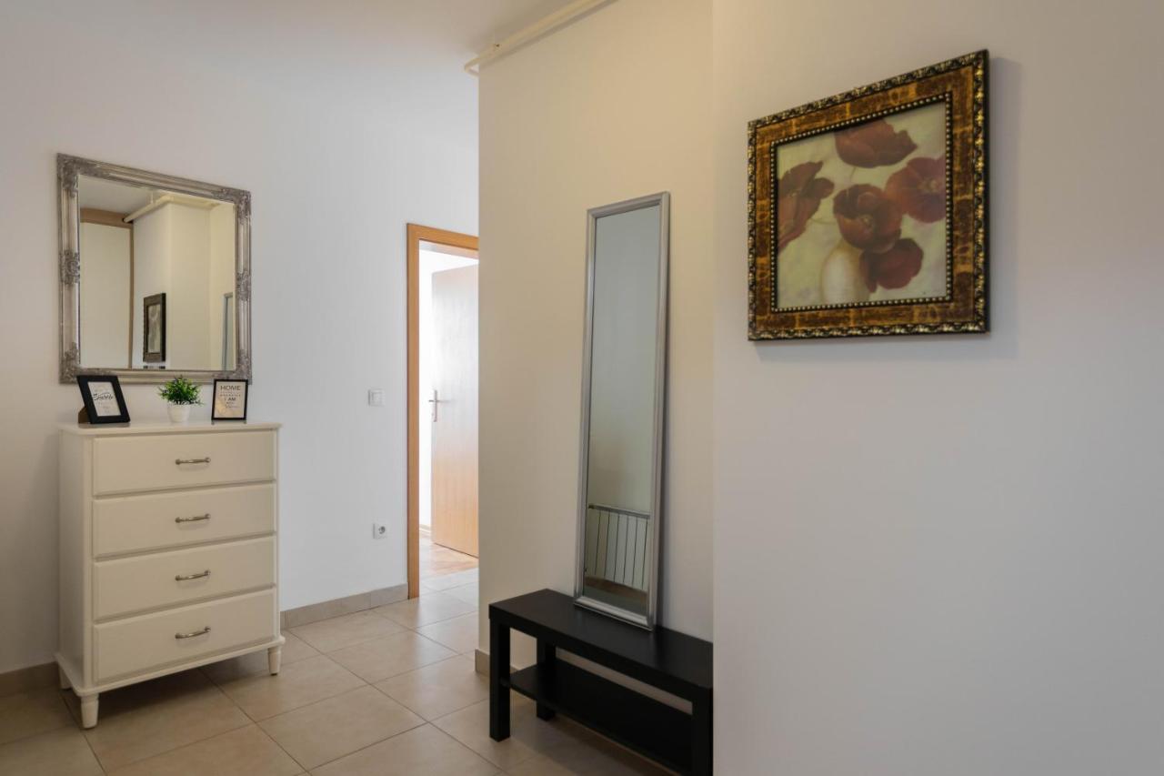 Sunny 1Bdr With Balcony & Parking Apartamento Zagreb Exterior foto